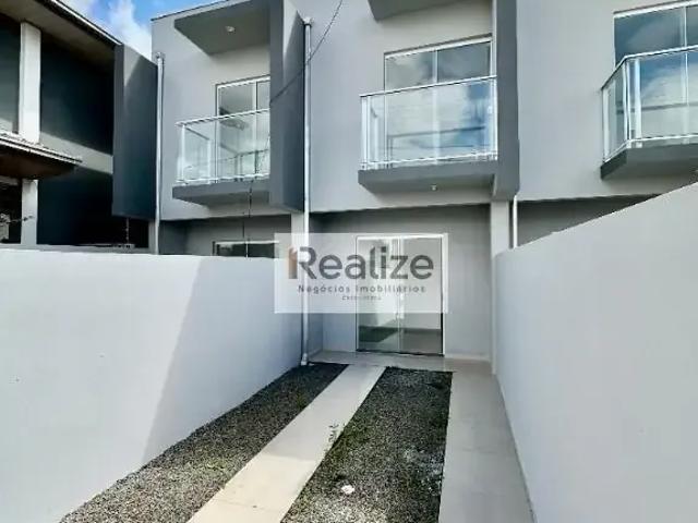Casa / Sobrado para Venda em Balneário Piçarras/SC Itacolomi 2 Quartos