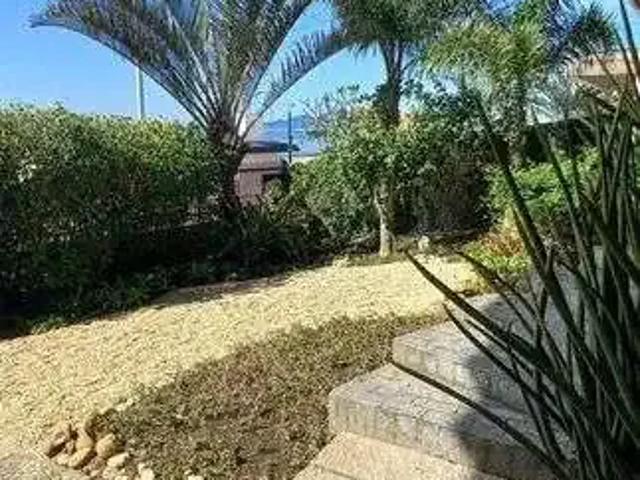 Casa / Sobrado para Venda em Balneário Piçarras/SC Itacolomi 4 Quartos