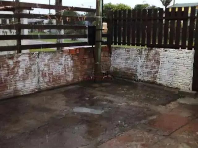 Casa / Sobrado para Venda em Balneário Pinhal/RS Centro 2 Quartos