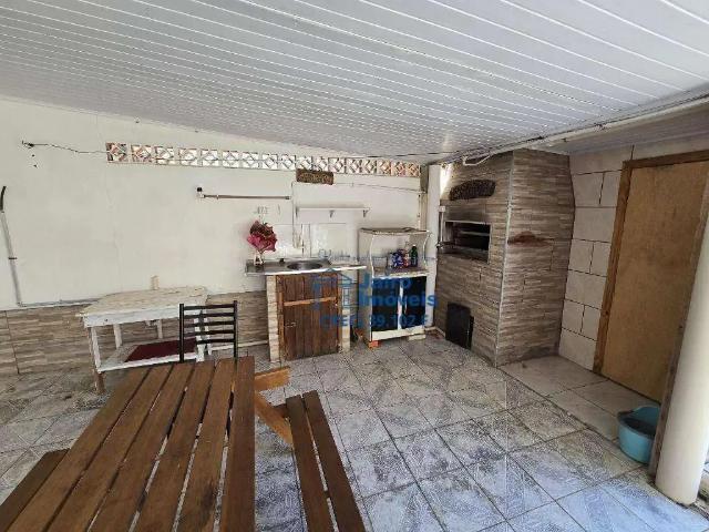 Casa / Sobrado para Venda em Balneário Pinhal/RS Centro 3 Quartos
