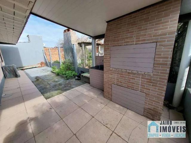 Casa / Sobrado para Venda em Balneário Pinhal/RS Centro 3 Quartos