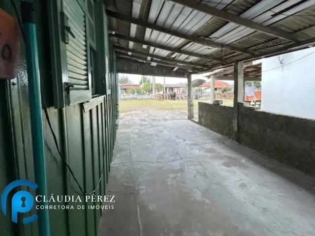 Casa / Sobrado para Venda em Balneário Pinhal/RS Centro 3 Quartos