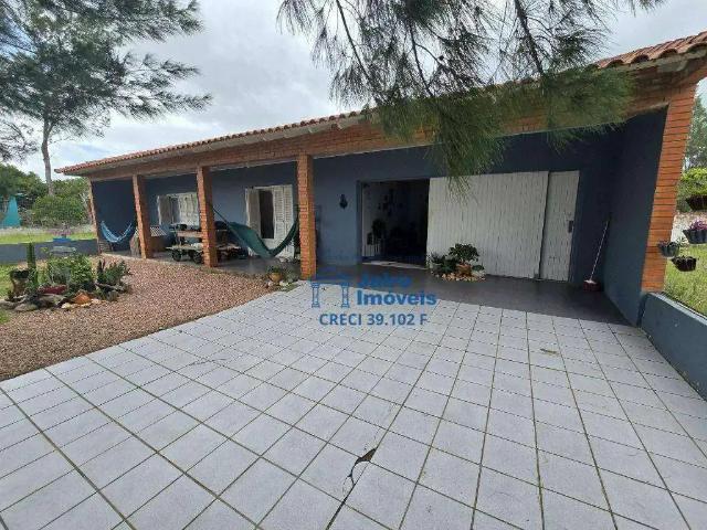 Casa / Sobrado para Venda em Balneário Pinhal/RS Centro 3 Quartos
