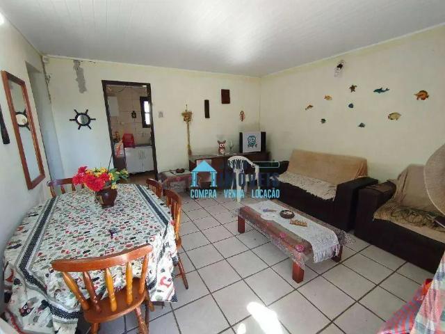Casa / Sobrado para Venda em Balneário Pinhal/RS Centro 3 Quartos