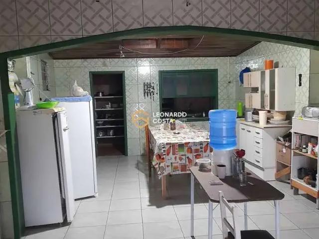Casa / Sobrado para Venda em Balneário Pinhal/RS Centro 5 Quartos