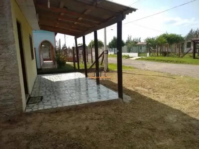 Casa / Sobrado para Venda em Balneário Pinhal/RS Praia Do Magistério 2 Quartos