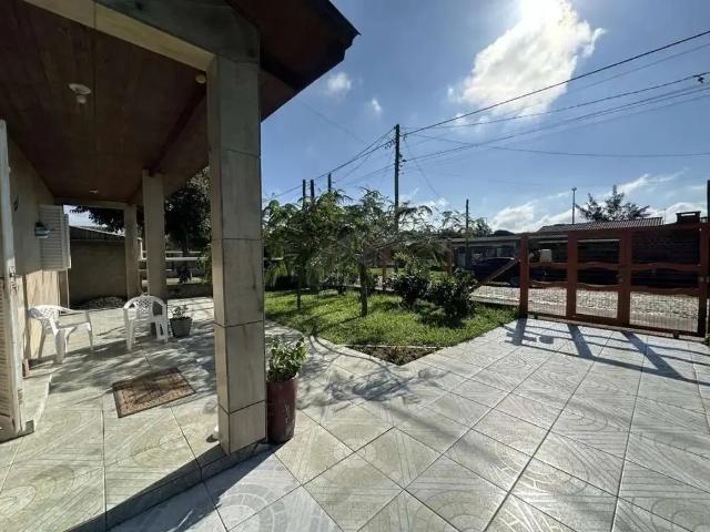 Casa / Sobrado para Venda em Balneário Pinhal/RS Praia Do Magistério 3 Quartos