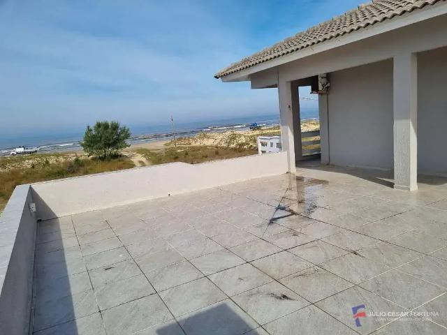 Casa / Sobrado para Venda em Balneário Rincão/SC Zona Sul 4 Quartos