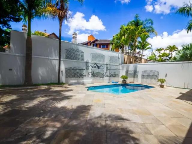 Casa / Sobrado para Venda em Barueri/SP Alphaville 5 Quartos