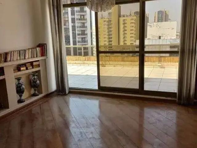 Casa / Sobrado para Venda em Barueri/SP Alphaville