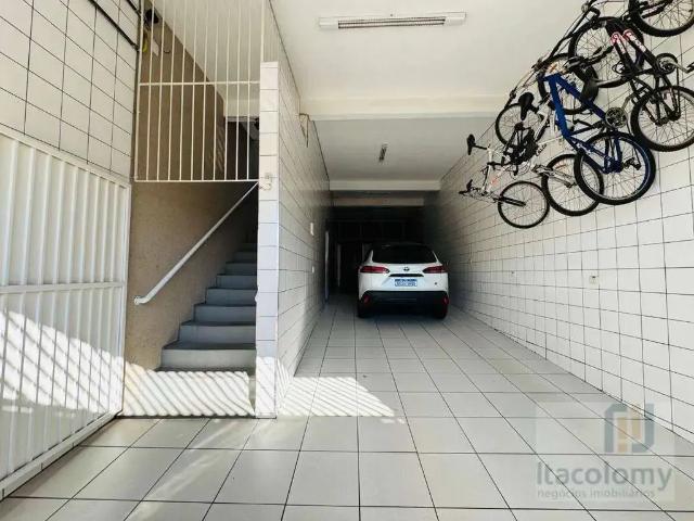 Casa / Sobrado para Venda em Barueri/SP Jardim Graziela 4 Quartos