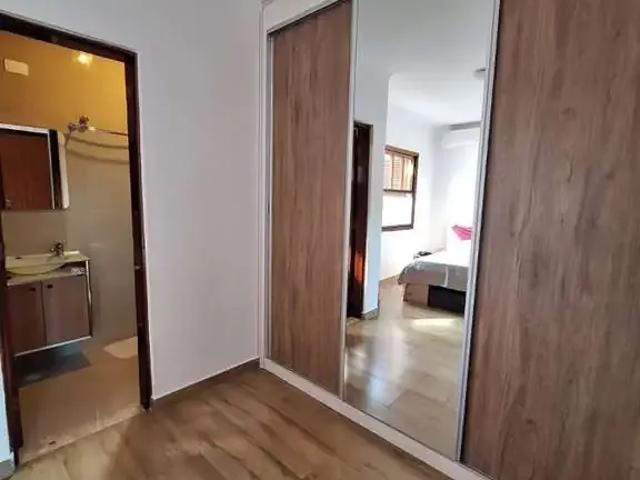 Casa / Sobrado para Venda em Barueri/SP Jardim Tupanci 2 Quartos