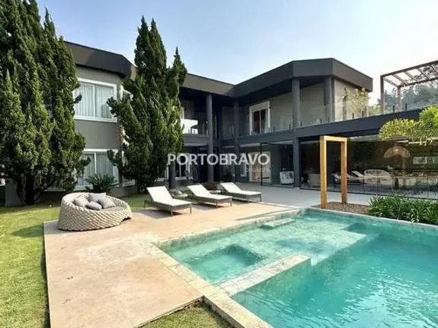 Casa / Sobrado para Venda em Barueri/SP Tamboré 5 Quartos