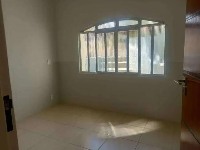 Casa / Sobrado para Venda em Barbacena/MG Jardim 2 Quartos