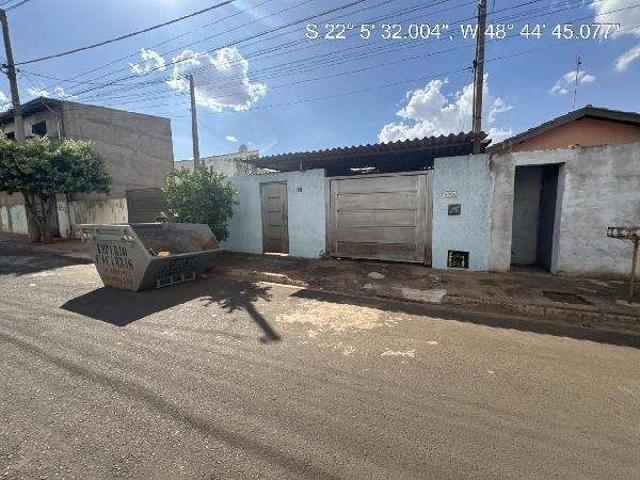 Casa / Sobrado para Venda em Bariri/SP Jardim Garotinho 2 Quartos