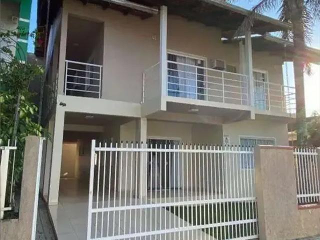 Casa / Sobrado para Venda em Barra Velha/SC Centro 6 Quartos
