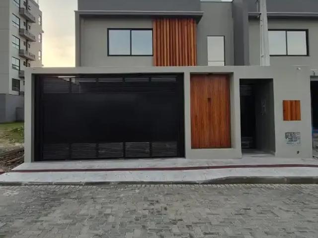 Casa / Sobrado para Venda em Barra Velha/SC Itajubá 3 Quartos