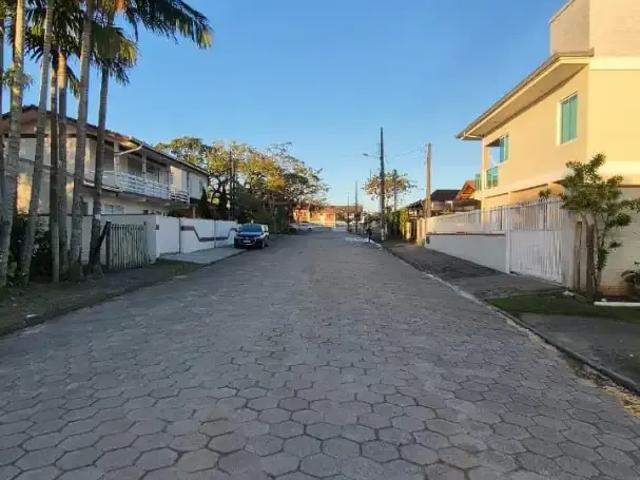 Casa / Sobrado para Venda em Barra Velha/SC Itajubá 6 Quartos