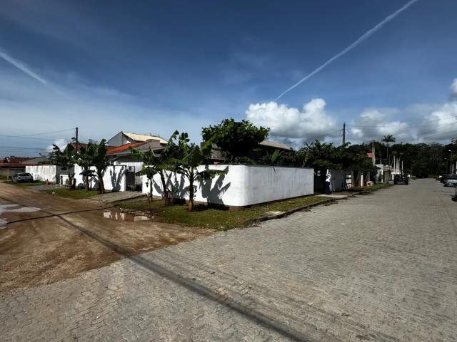 Casa / Sobrado para Venda em Barra Velha/SC Quinta dos Açorianos 4 Quartos