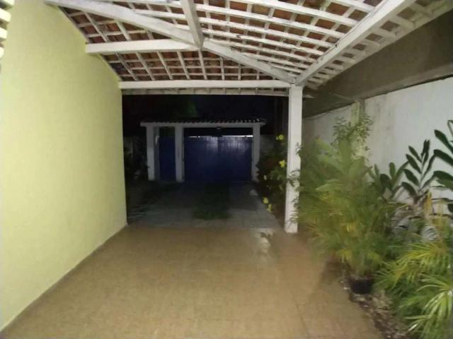 Casa / Sobrado para Venda em Barra de São Miguel/AL Alto de São marcos 4 Quartos
