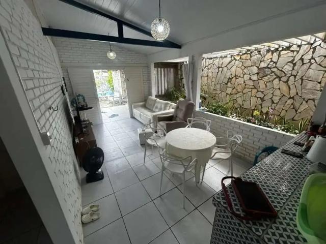 Casa / Sobrado para Venda em Barra de São Miguel/AL Brejo 4 Quartos