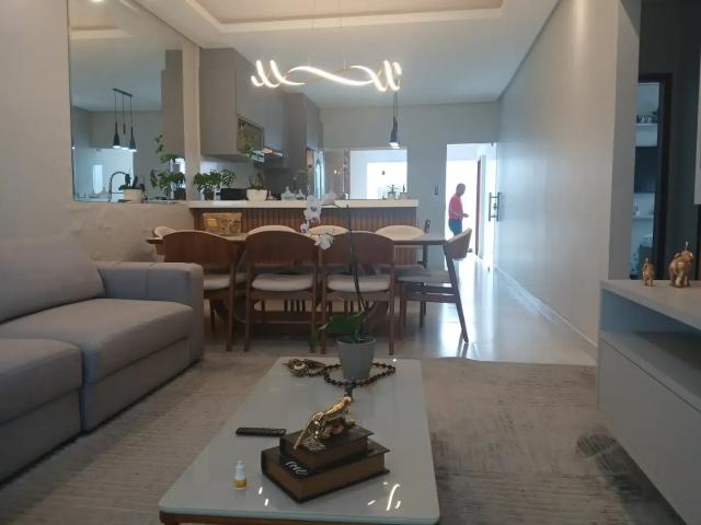 Casa / Sobrado para Venda em Barra do Choça/BA Cidade Jardim 3 Quartos