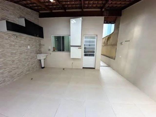 Casa / Sobrado para Venda em Barra do Piraí/RJ Bairro de Fátima 2 Quartos