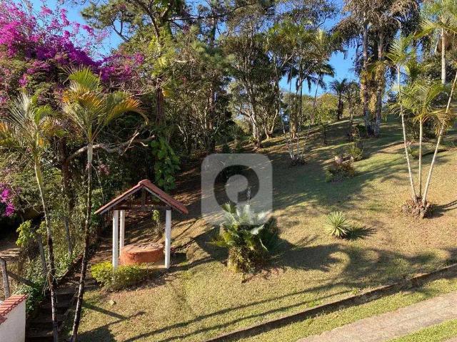 Casa / Sobrado para Venda em Barra do Piraí/RJ Centro 4 Quartos