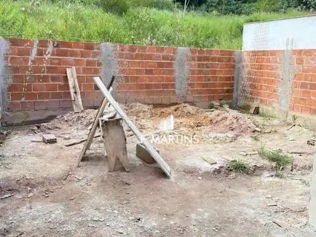 Casa / Sobrado para Venda em Barra do Piraí/RJ Bairro de Fátima 2 Quartos