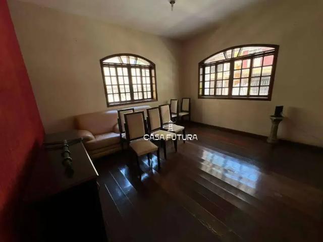 Casa / Sobrado para Venda em Barra Mansa/RJ Ano Bom 5 Quartos