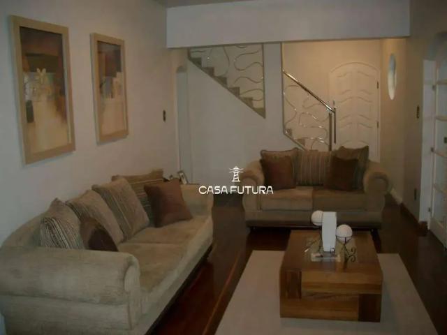 Casa / Sobrado para Venda em Barra Mansa/RJ Centro 4 Quartos
