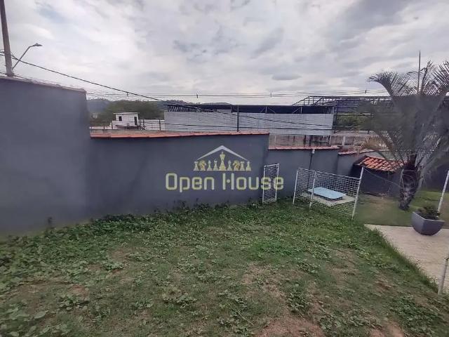 Casa / Sobrado para Venda em Barra Mansa/RJ Colônia Santo Antônio 3 Quartos