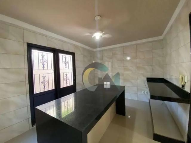 Casa / Sobrado para Venda em Barretos/SP Ortega 4 Quartos