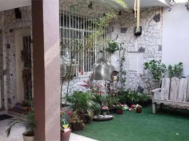 Casa / Sobrado para Venda em Bauru/SP Alto Higienópolis 4 Quartos