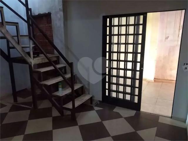 Casa / Sobrado para Venda em Bauru/SP Conjunto Habitacional Isaura Pitta Garms 3 Quartos