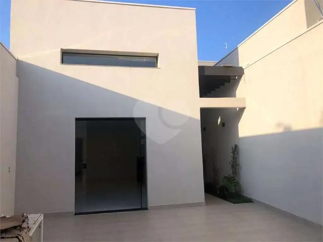 Casa / Sobrado para Venda em Bauru/SP Jardim Terra Branca 3 Quartos