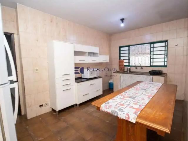 Casa / Sobrado para Venda em Bauru/SP Jardim Vânia Maria 5 Quartos