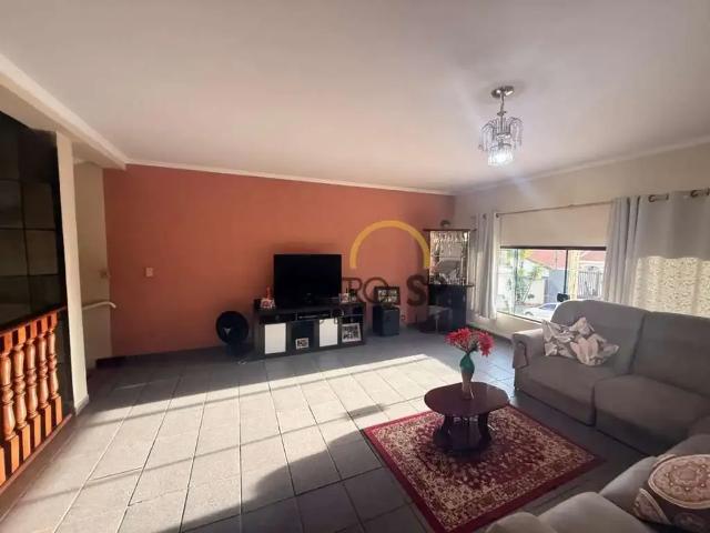 Casa / Sobrado para Venda em Bauru/SP Jardim Amália 4 Quartos