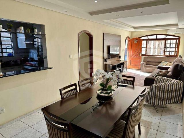 Casa / Sobrado para Venda em Bauru/SP Jardim Colonial 3 Quartos