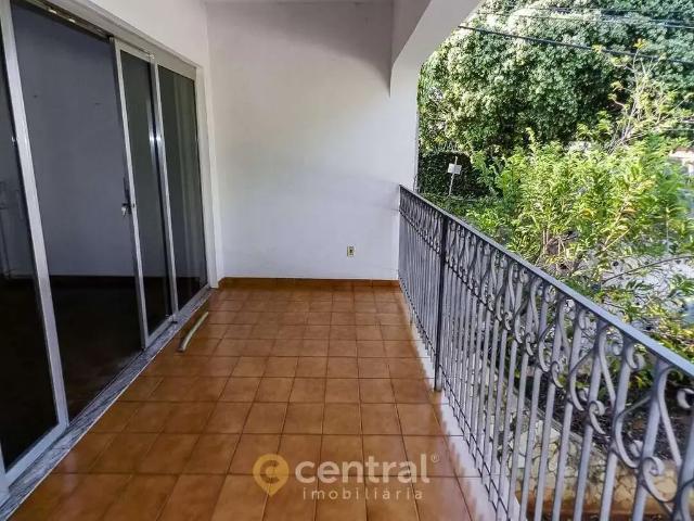 Casa / Sobrado para Venda em Bauru/SP Jardim Estoril 4 Quartos