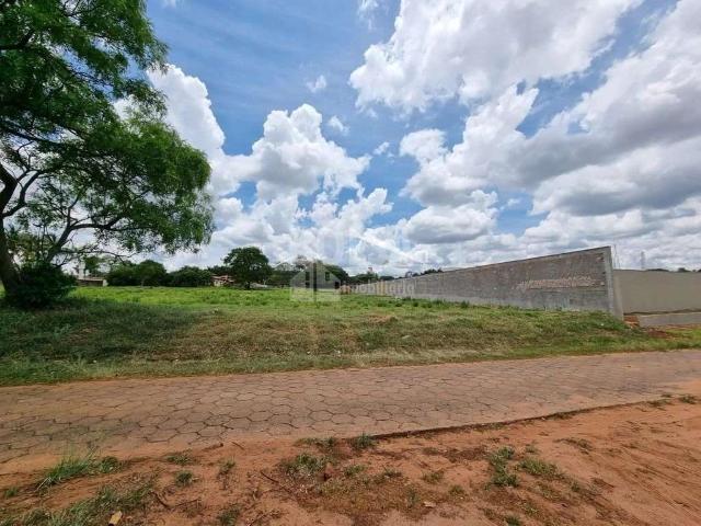 Casa / Sobrado para Venda em Bauru/SP Jardim Shangri Lá 1 Quartos
