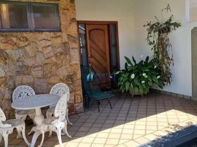 Casa / Sobrado para Venda em Bauru/SP Parque Jardim Europa 3 Quartos