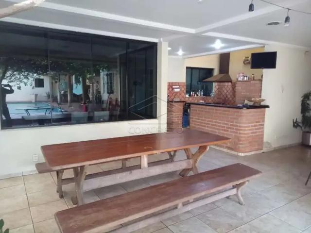 Casa / Sobrado para Venda em Bauru/SP Parque Jardim Europa 4 Quartos