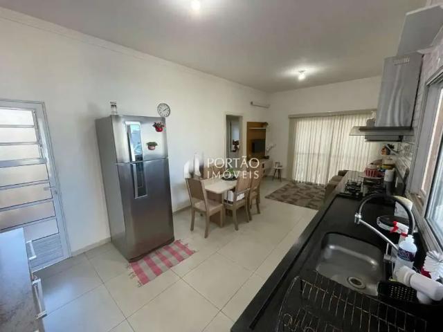 Casa / Sobrado para Venda em Bauru/SP Parque Júlio Nóbrega 2 Quartos