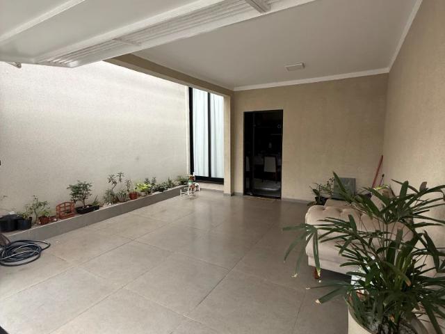 Casa / Sobrado para Venda em Bauru/SP Parque Residencial Castelo 3 Quartos
