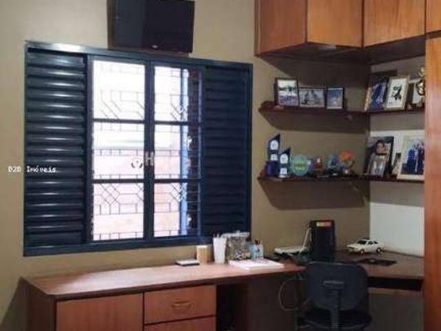 Casa / Sobrado para Venda em Bauru/SP Vila Coralina 2 Quartos