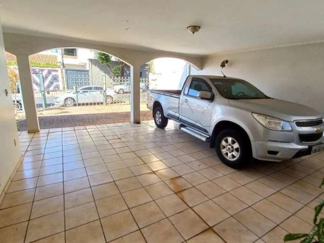 Casa / Sobrado para Venda em Bauru/SP Vila Aeroporto Bauru 4 Quartos