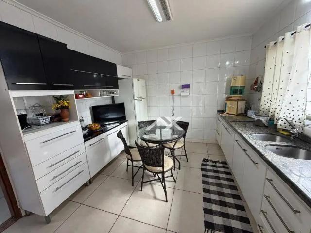Casa / Sobrado para Venda em Bauru/SP Vila Aviação 3 Quartos