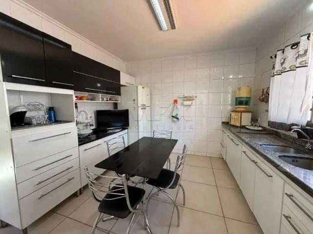 Casa / Sobrado para Venda em Bauru/SP Vila Aviação 3 Quartos