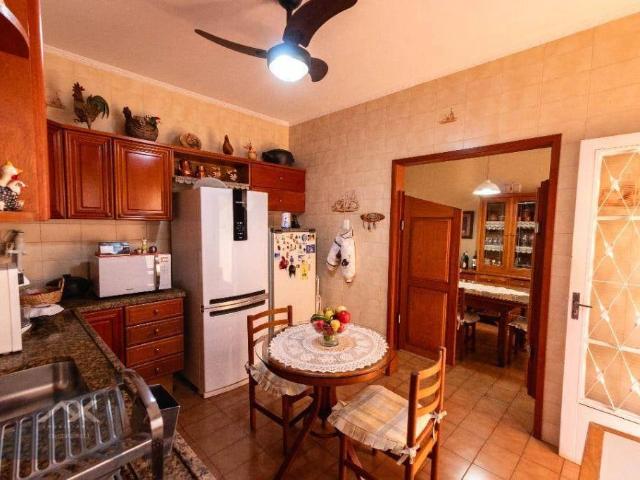 Casa / Sobrado para Venda em Bauru/SP Vila Guedes de Azevedo 3 Quartos